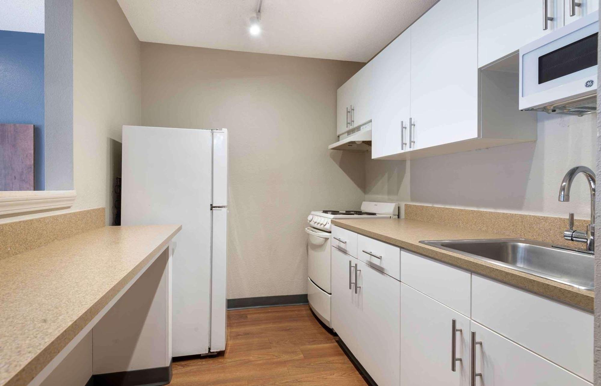 Extended Stay America Select Suites - Charlotte - University Place - E Mccullough Dr Kültér fotó