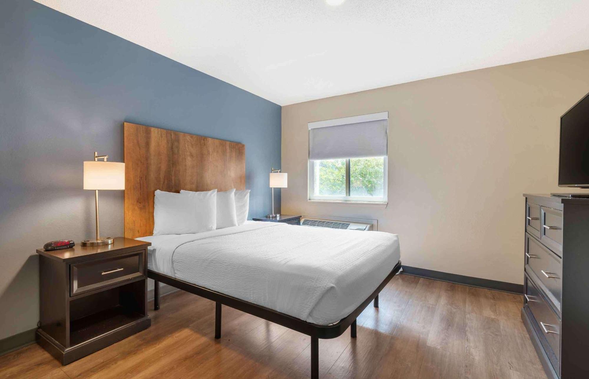 Extended Stay America Select Suites - Charlotte - University Place - E Mccullough Dr Kültér fotó