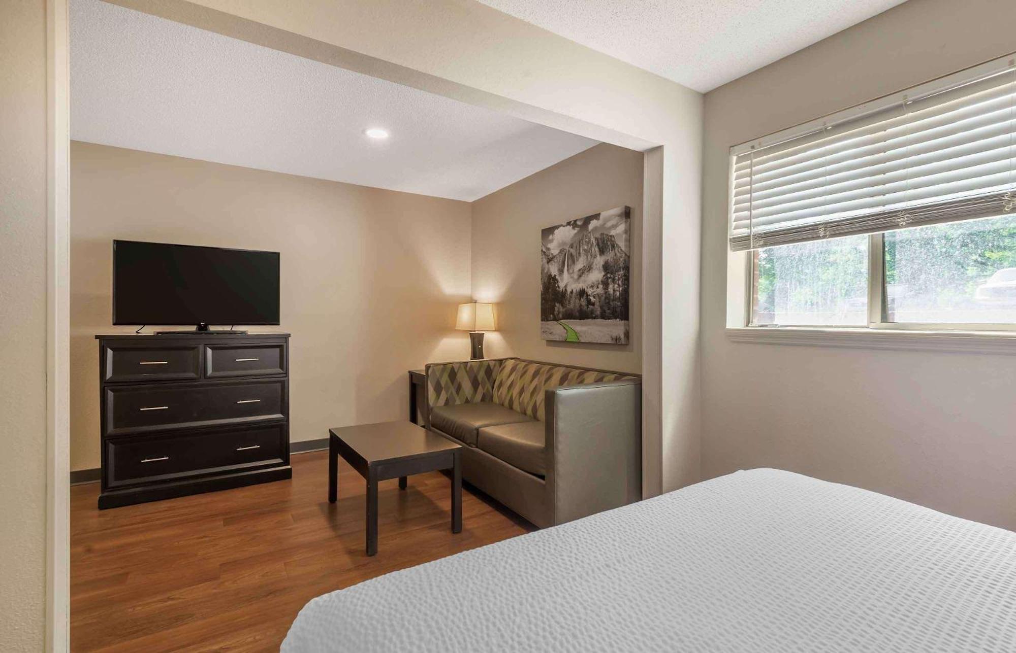 Extended Stay America Select Suites - Charlotte - University Place - E Mccullough Dr Kültér fotó