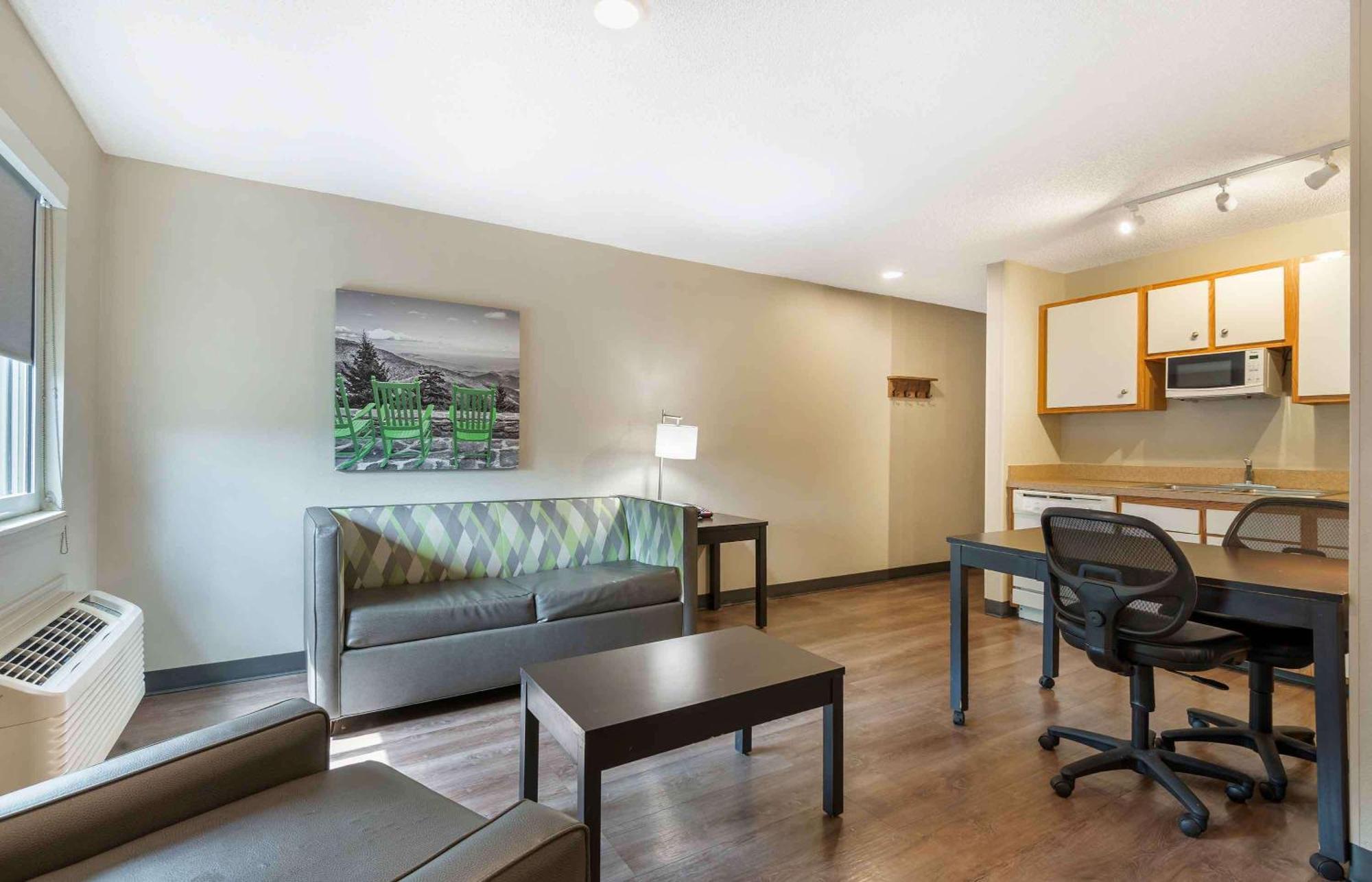 Extended Stay America Select Suites - Charlotte - University Place - E Mccullough Dr Kültér fotó